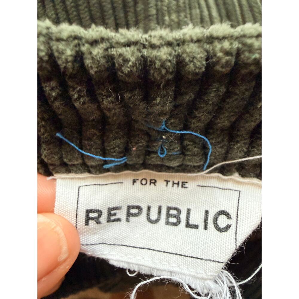 3 for $9 For the Republic green corduroy skirt L no size tag - Picture 4 of 4